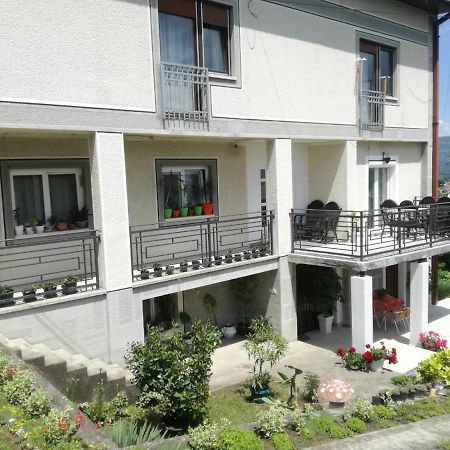 Apartman Bilja วรินรัชกา บานยา ภายนอก รูปภาพ